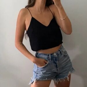 Aritzia Wilfred Free Lagum Crop top